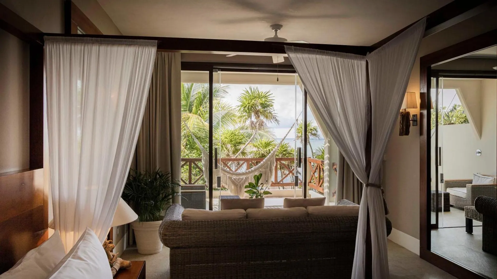 *****  Jashita Hotel (Adults Only) Tulum Pueblo Mexico