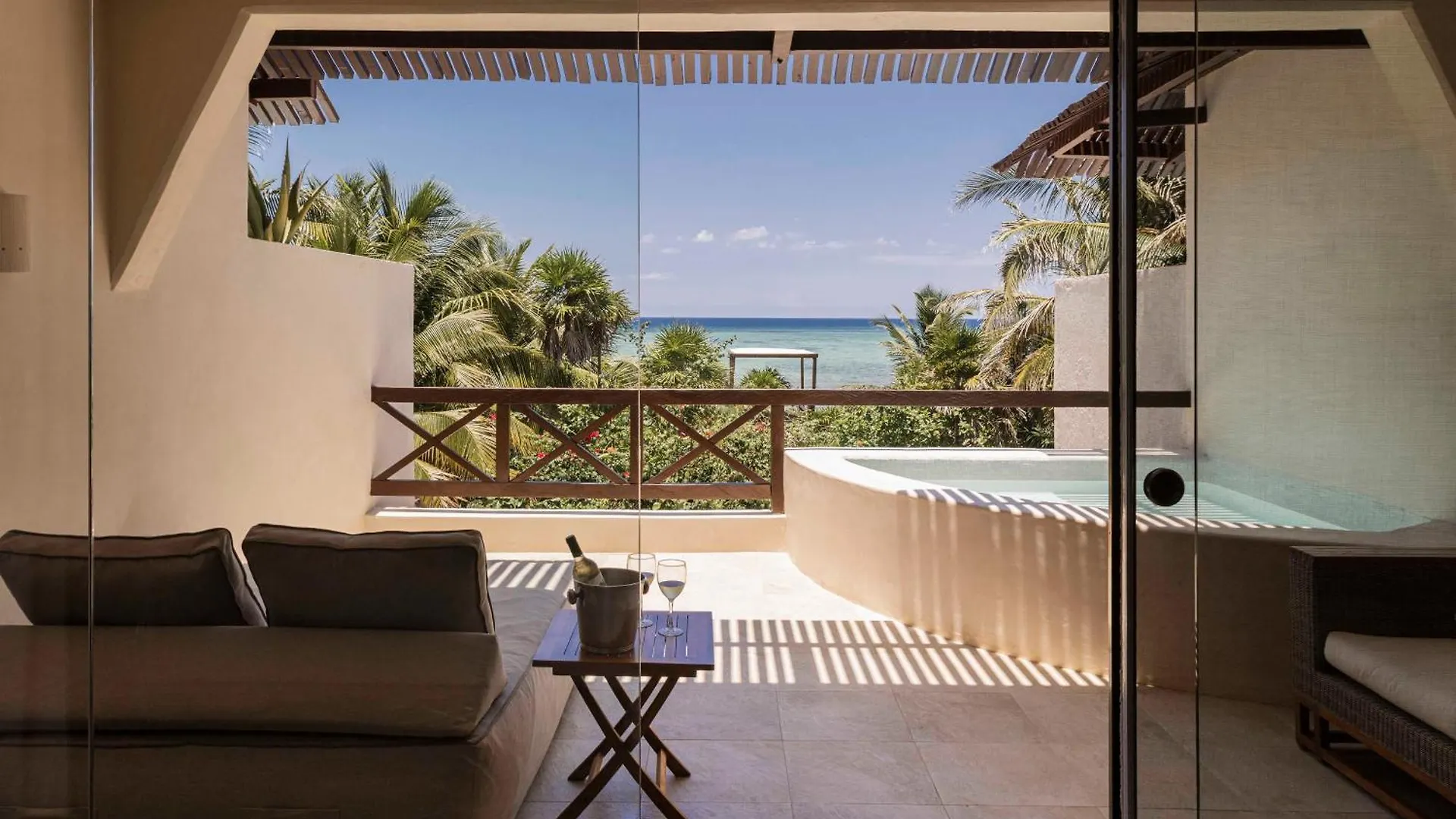 Jashita Hotel (Adults Only)